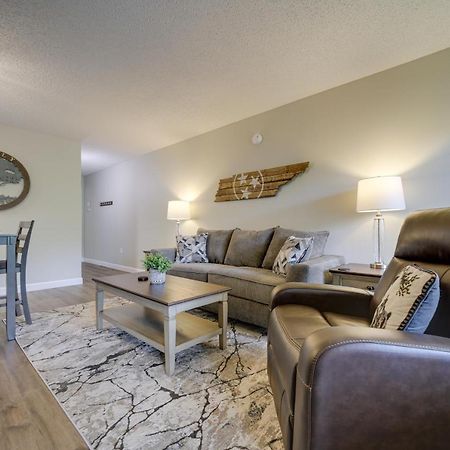 Stylish Gatlinburg Condo With Pool Walk Downtown! Екстериор снимка